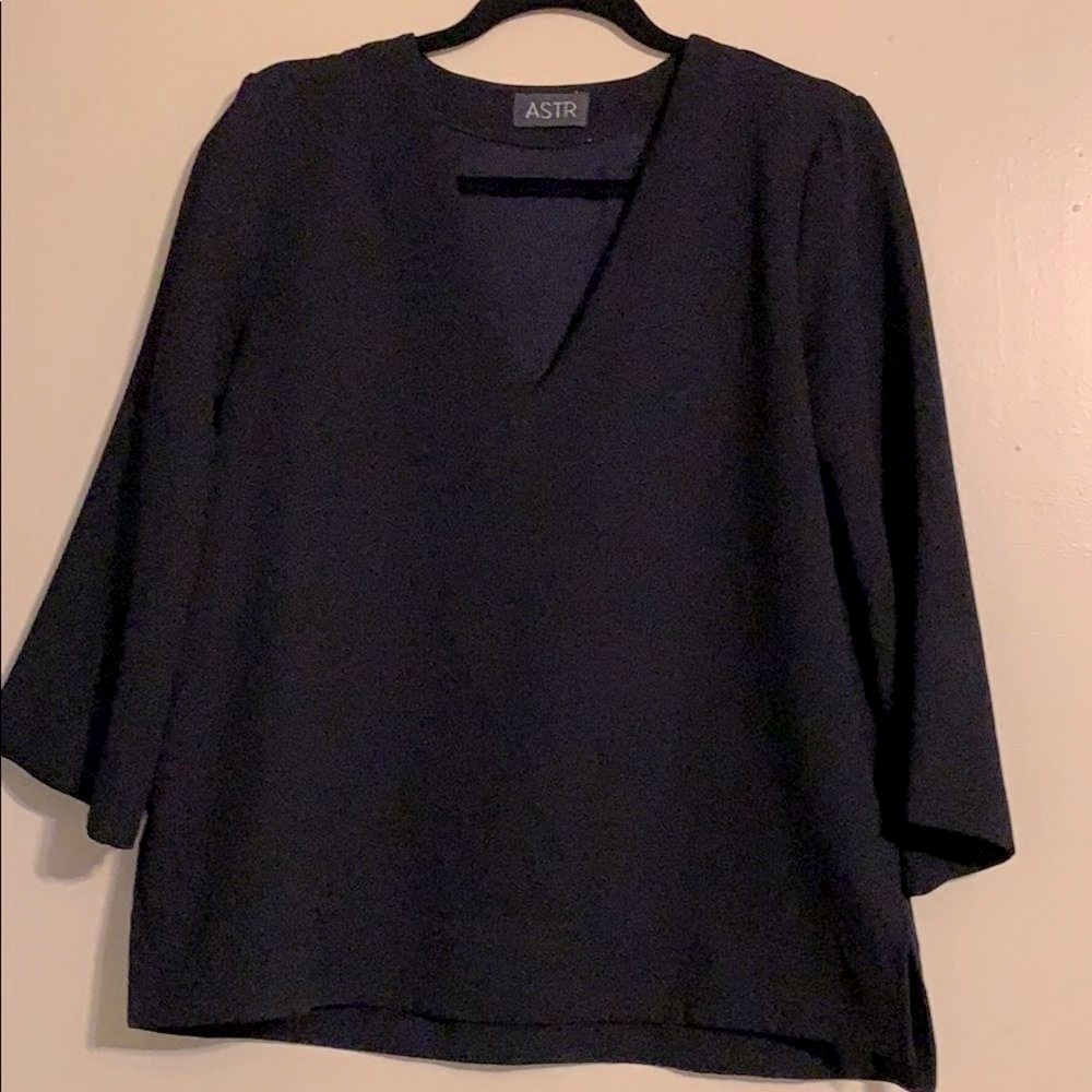 ASTR V neck blouse